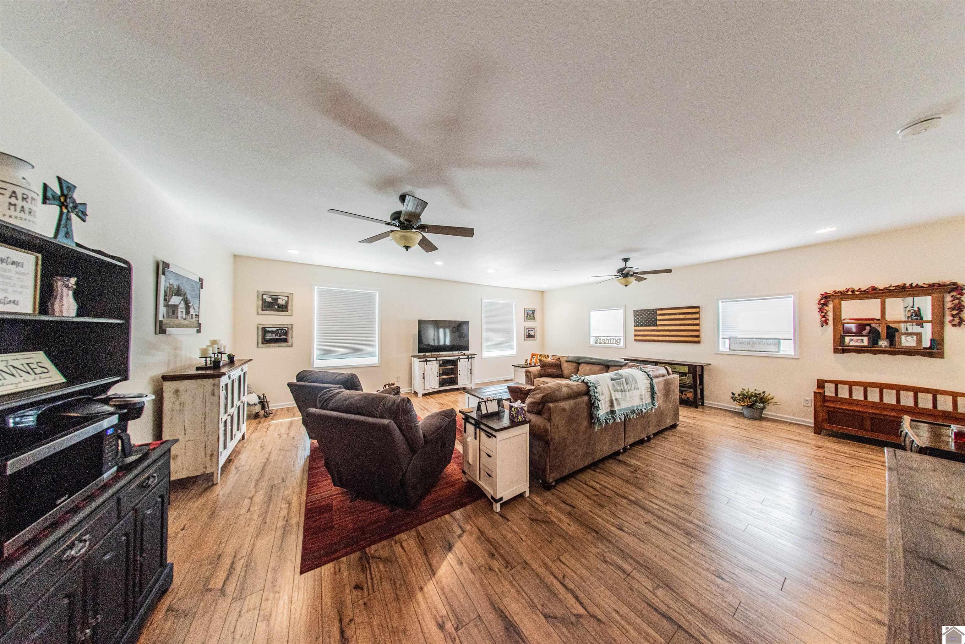 93 Knox Dr