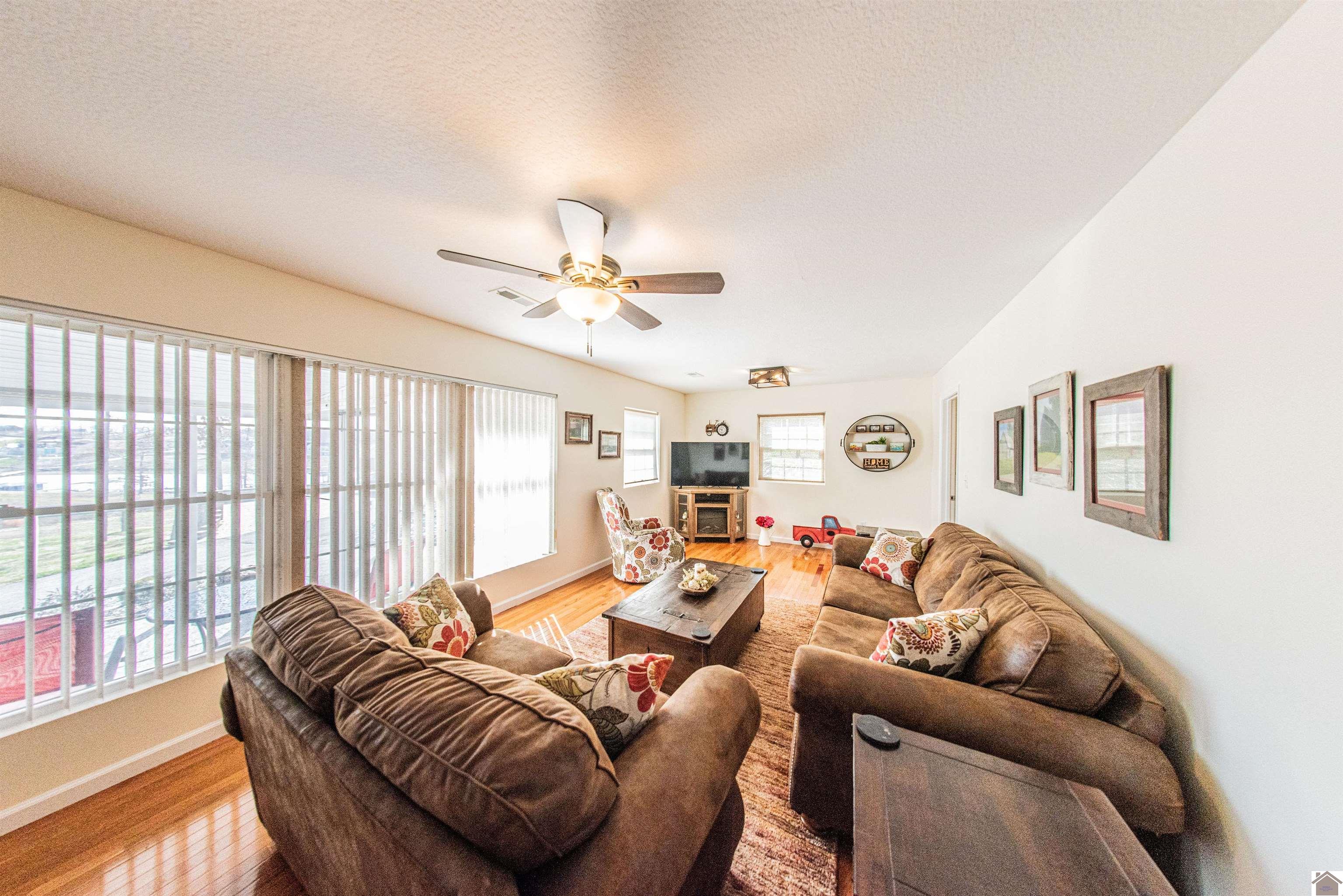 93 Knox Dr