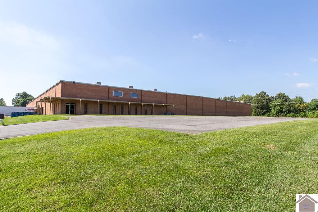 3525 Schneidman Rd.