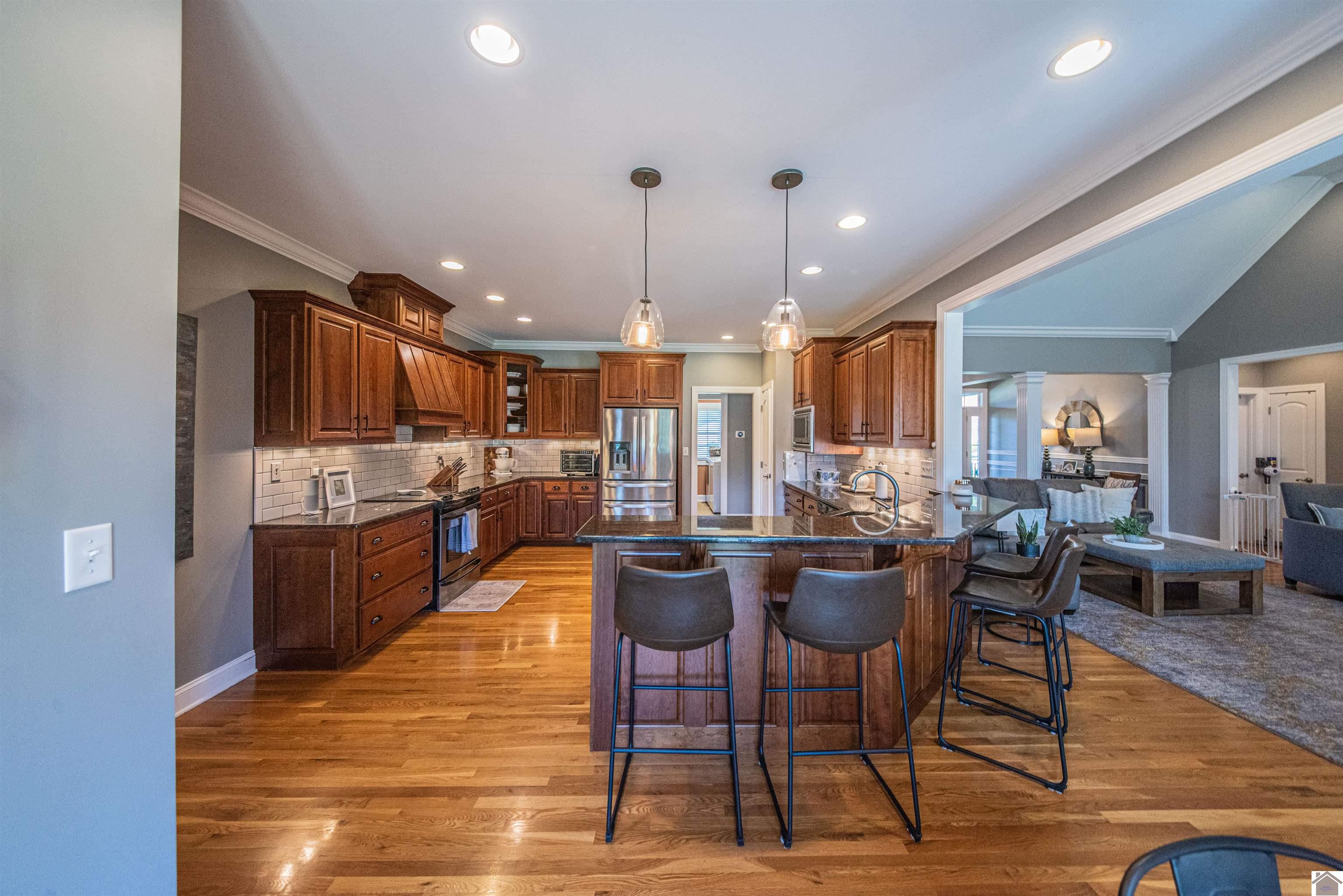 1618 Eagle Cove