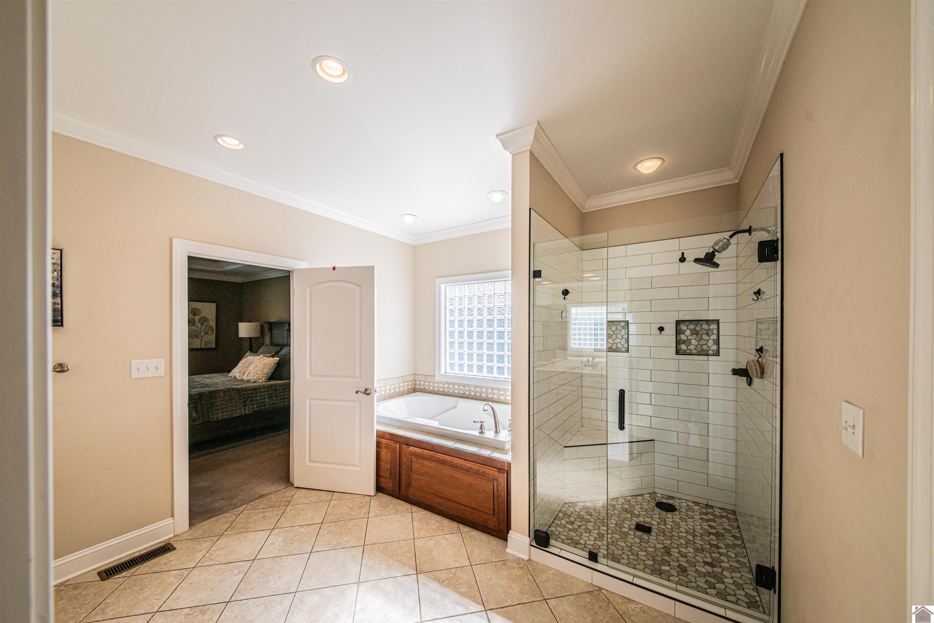 1618 Eagle Cove