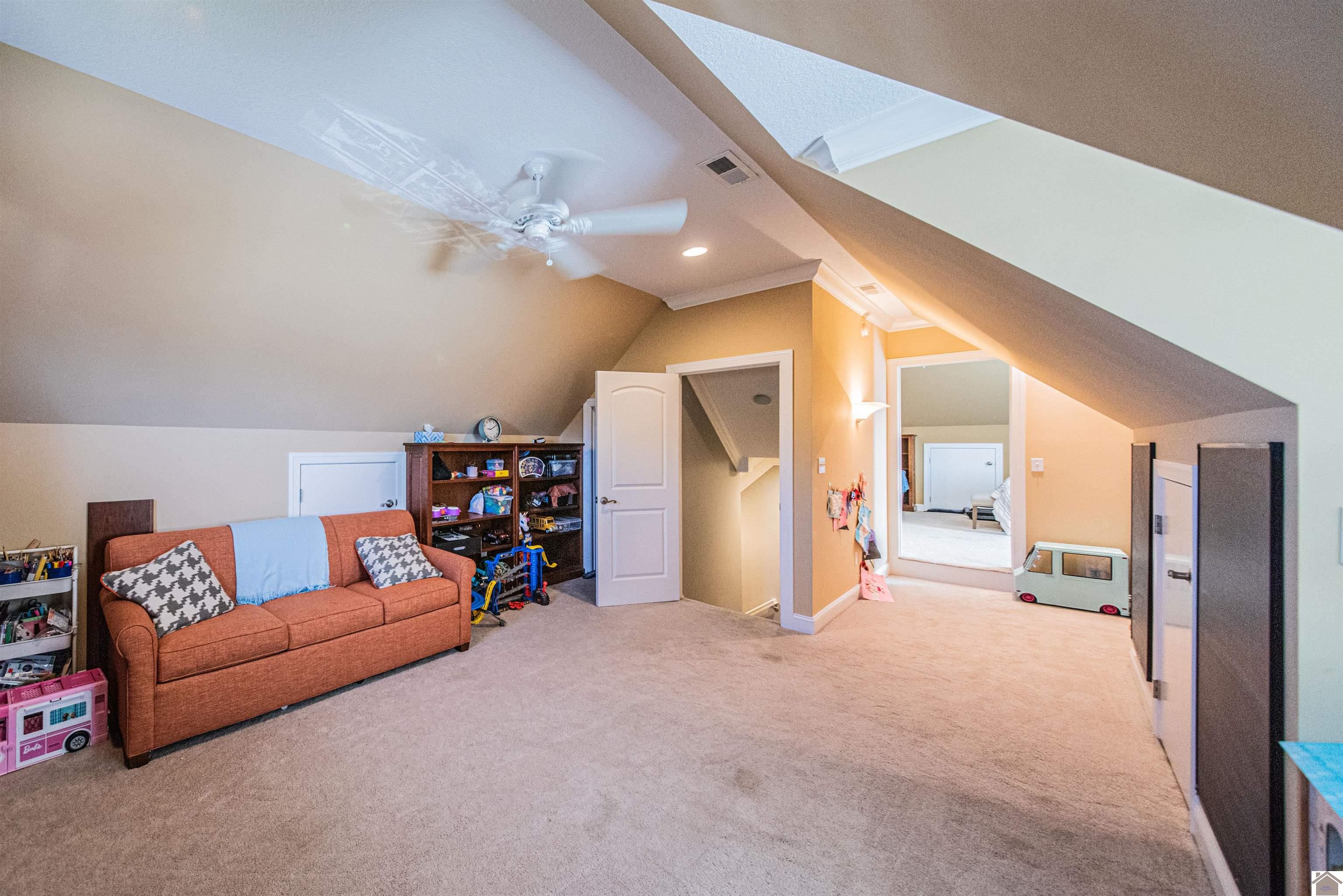 1618 Eagle Cove