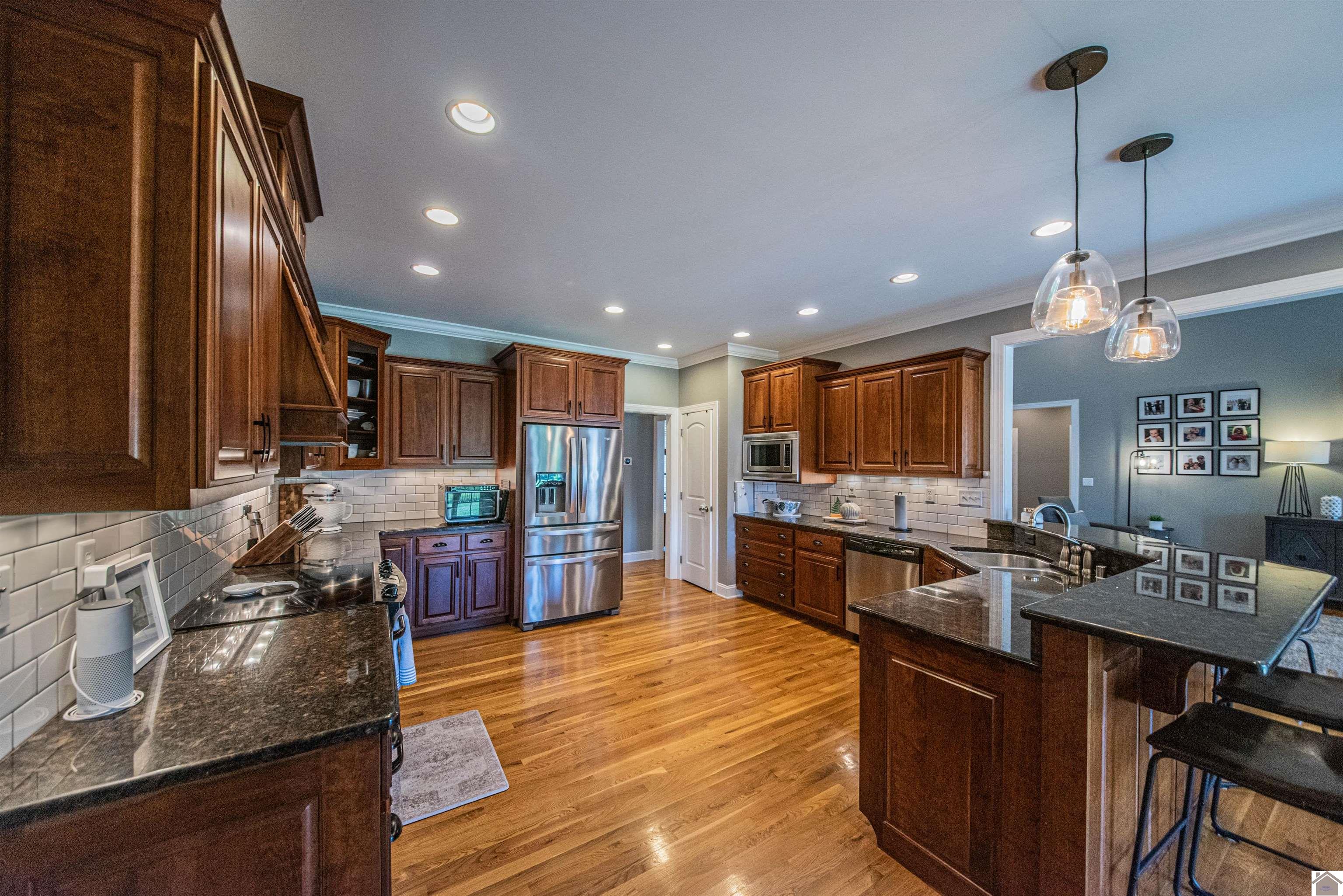 1618 Eagle Cove