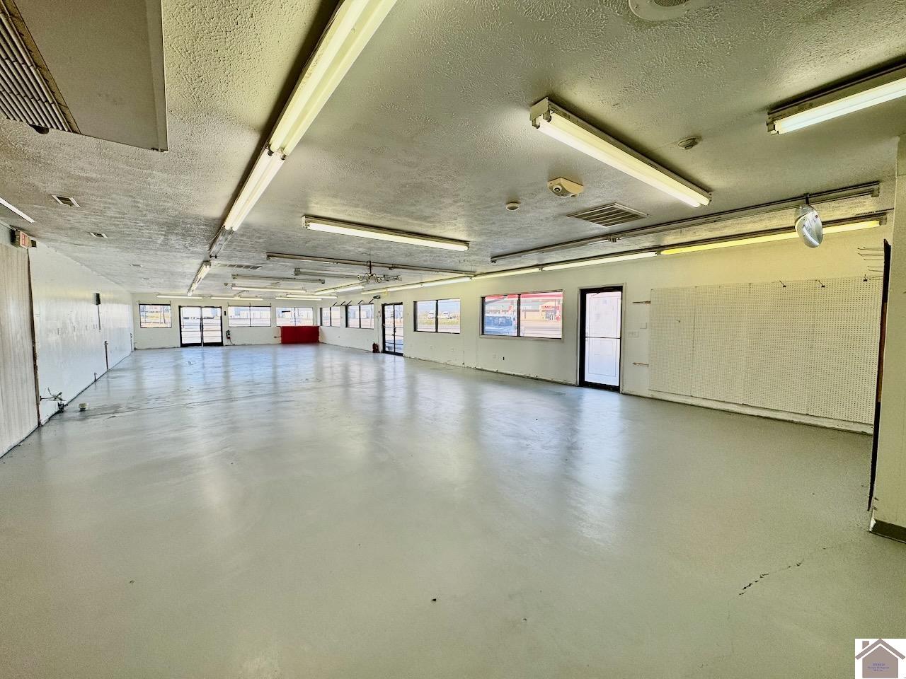 2301 N 8th St.