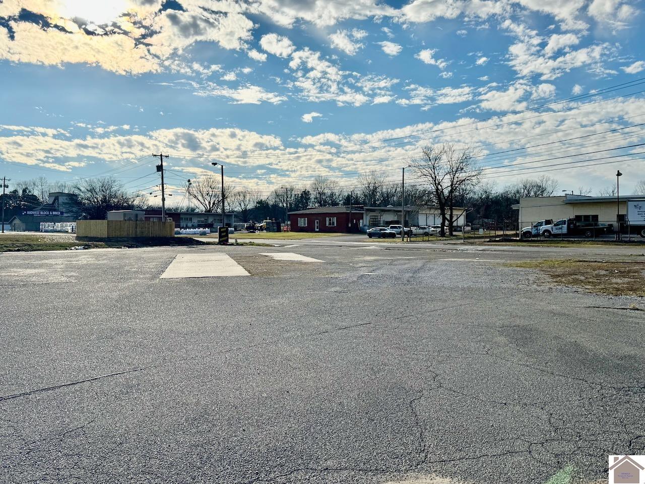 2301 N 8th St.