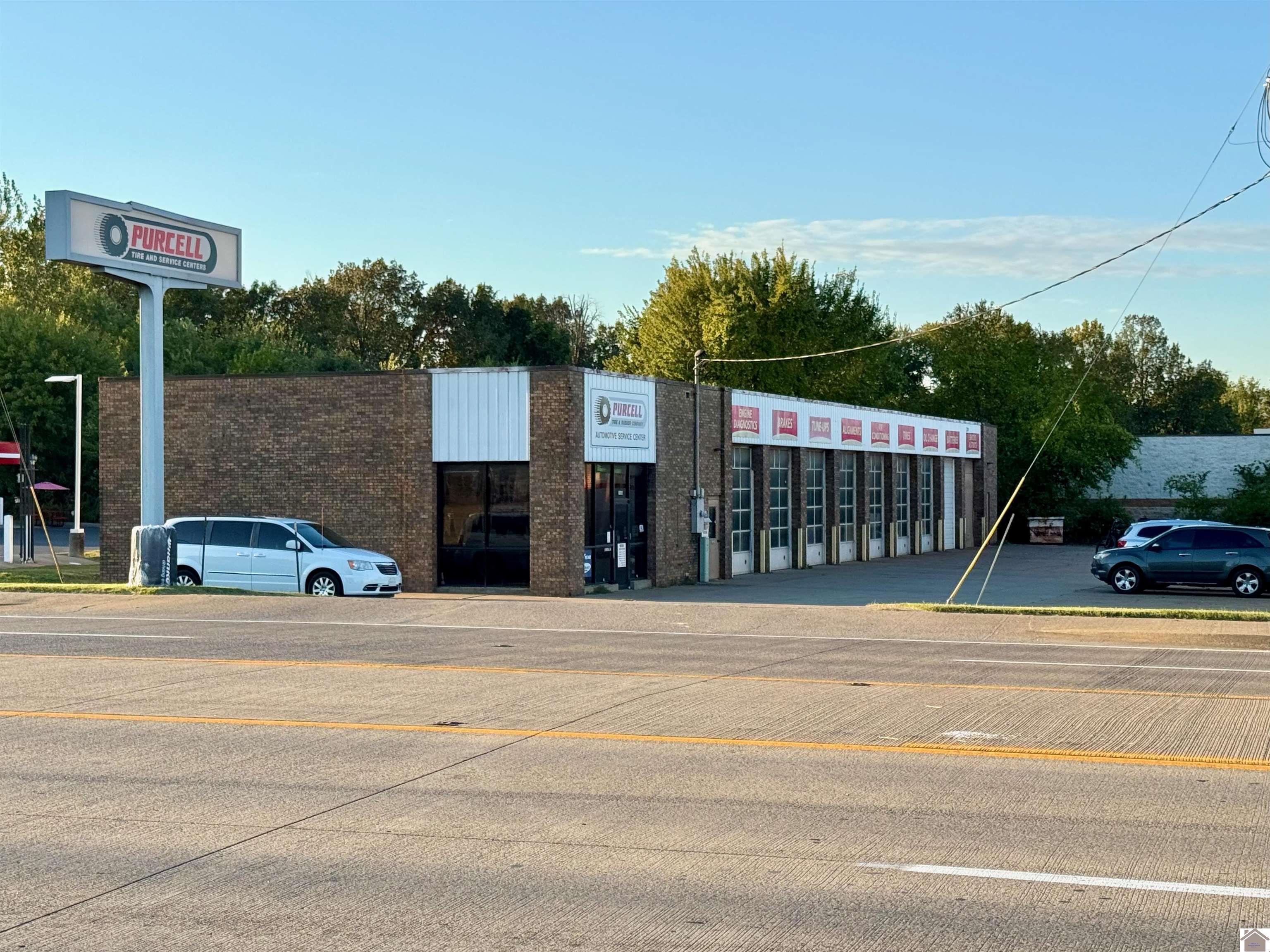 5165 Hinkleville Rd.