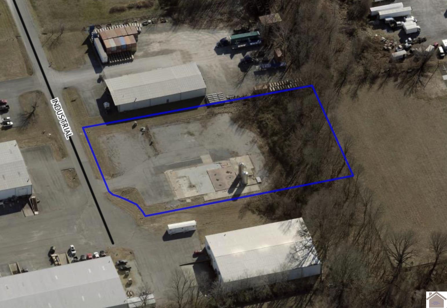 3865 Industrial Drive
