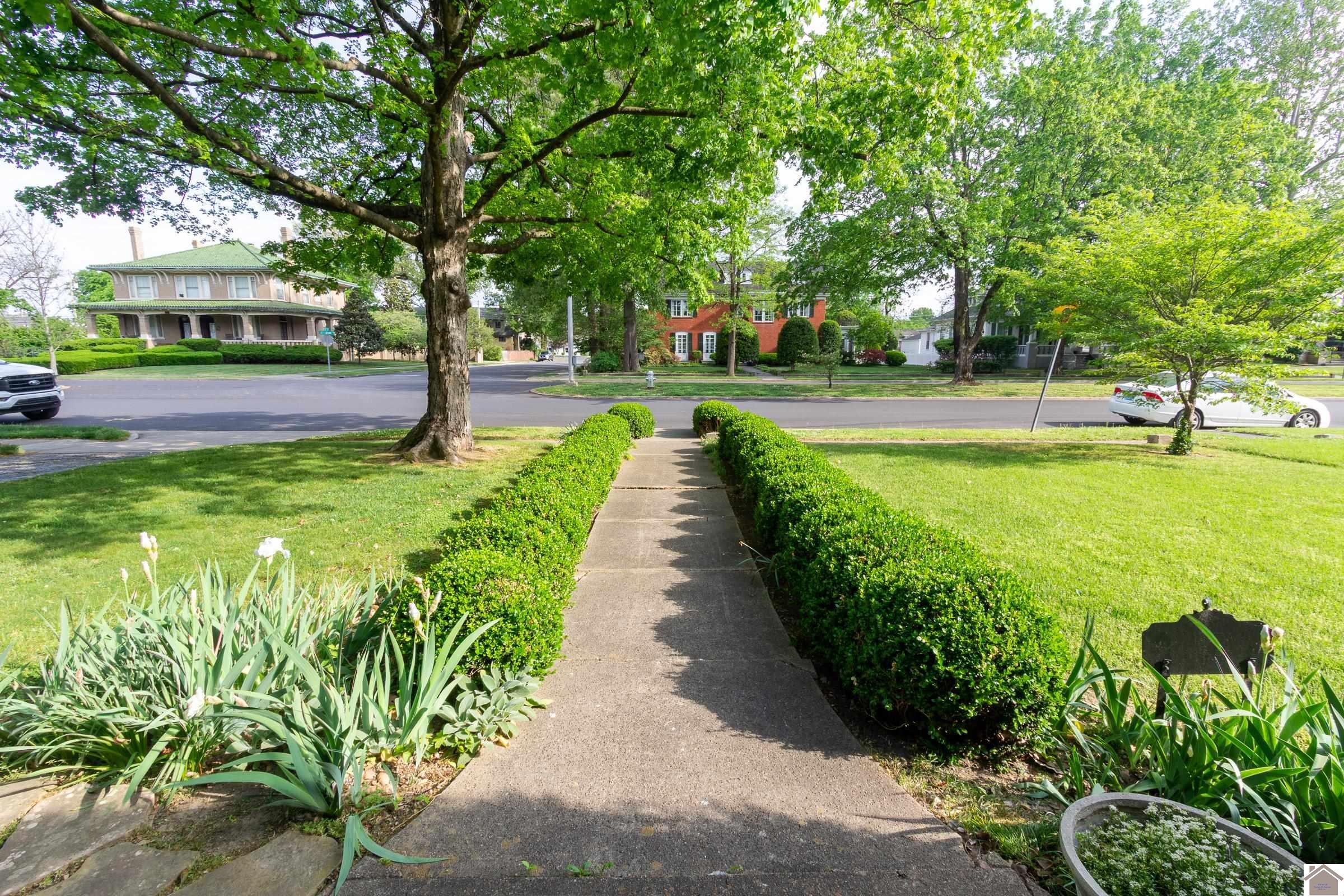 2001 Jefferson St.