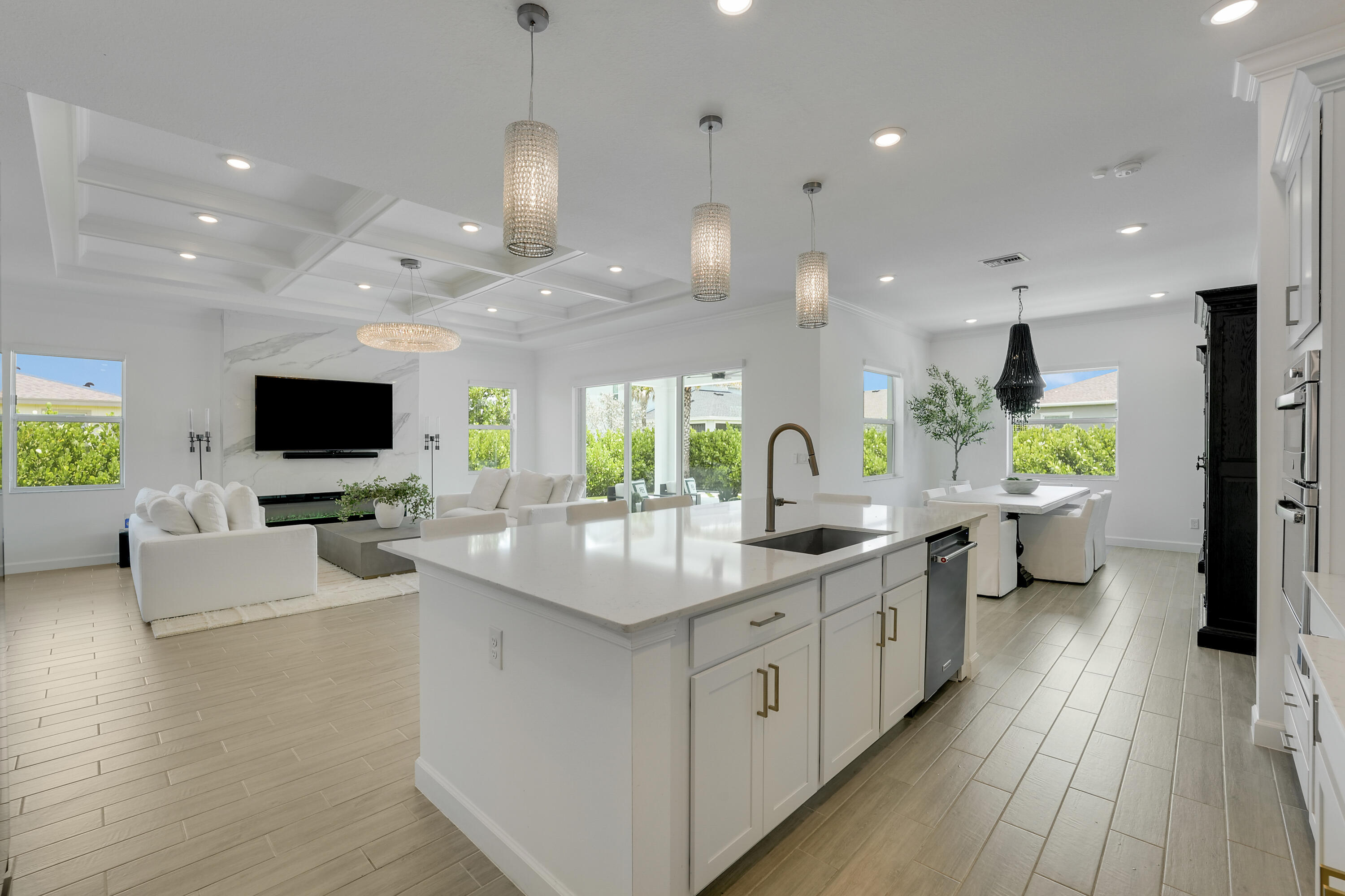 1174 Haywagon Trail