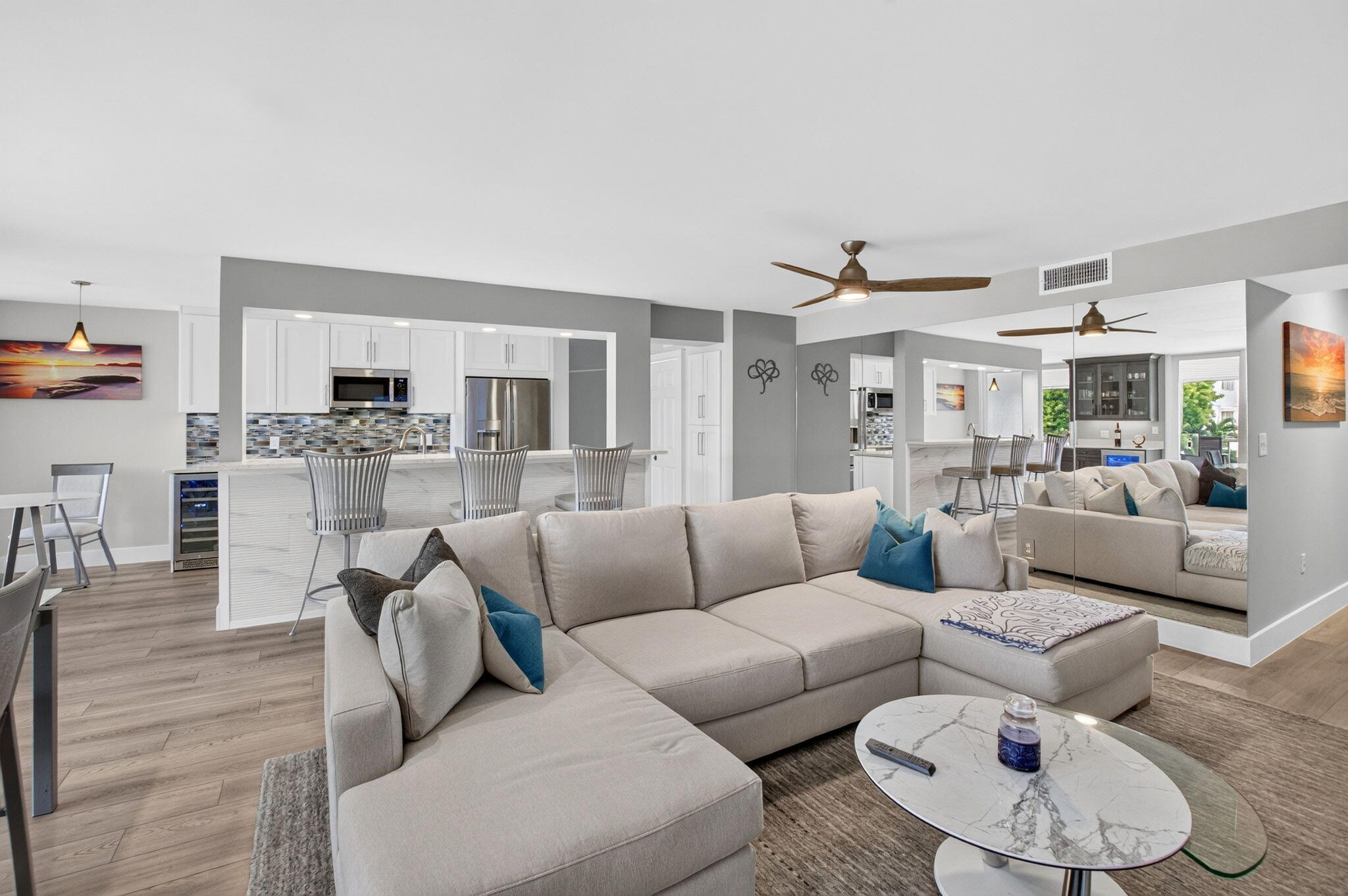 104 HALF MOON Circle D2