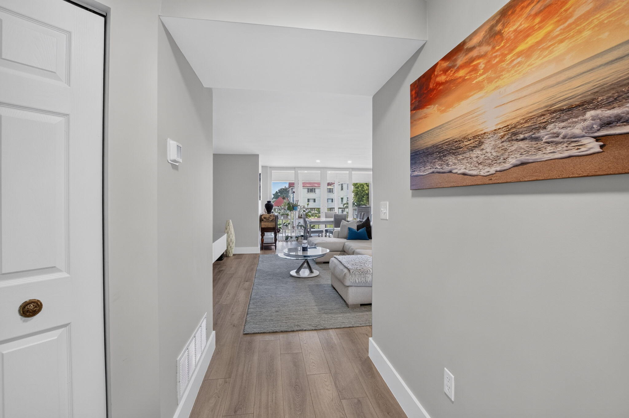 104 HALF MOON Circle D2