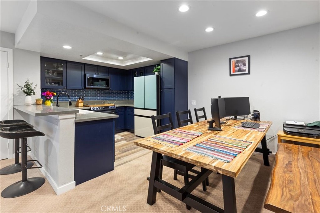 236 S Grisly Canyon Drive N