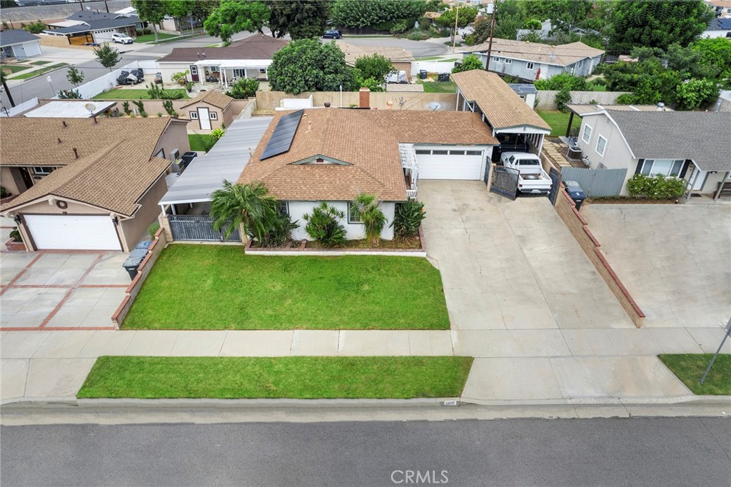 1309 E Baldwin Avenue