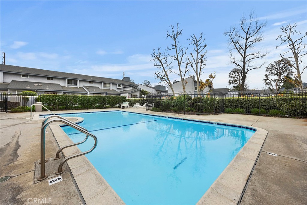 900 W Sierra Madre Avenue 151