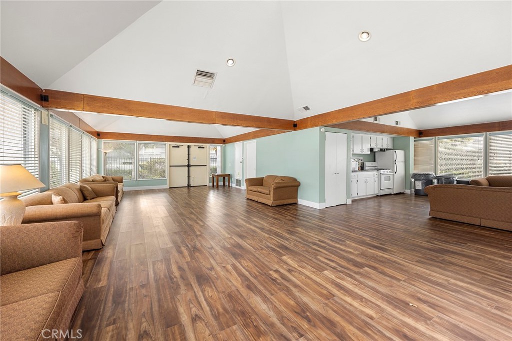 900 W Sierra Madre Avenue 151