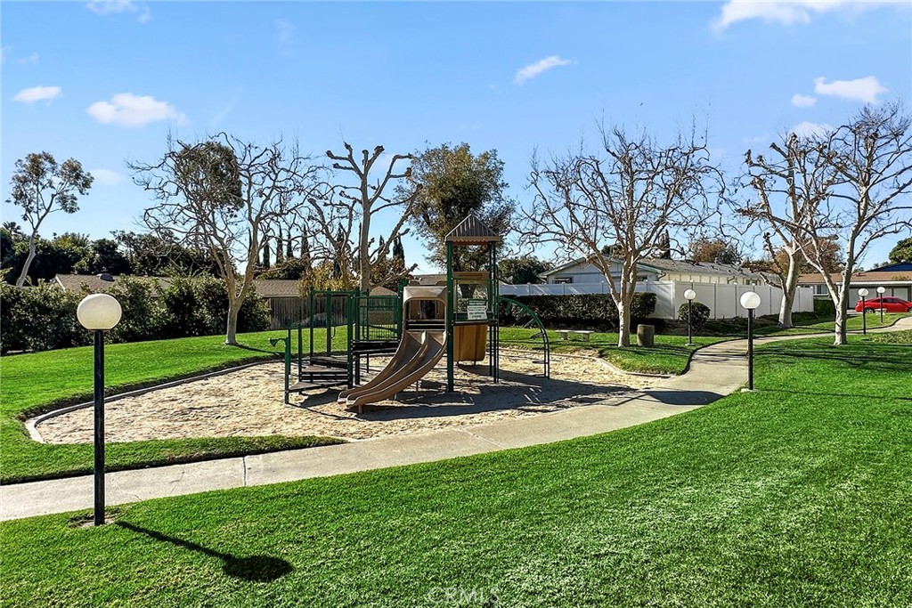 5615 Westfield Street