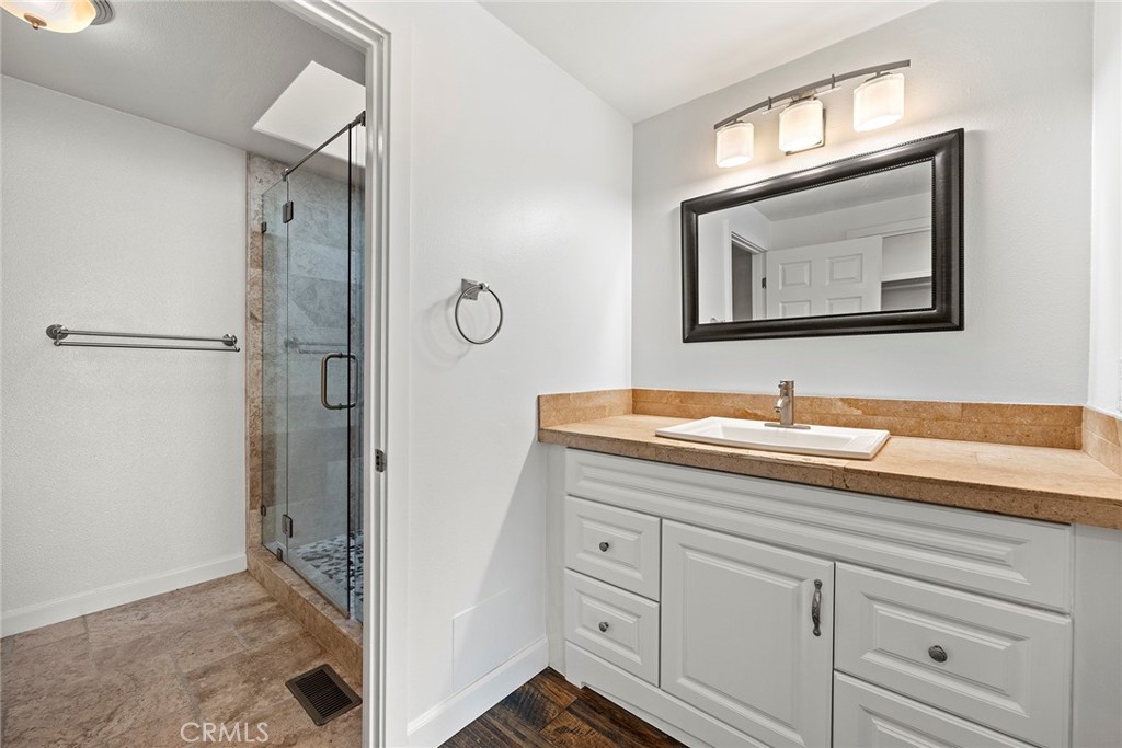 5615 Westfield Street