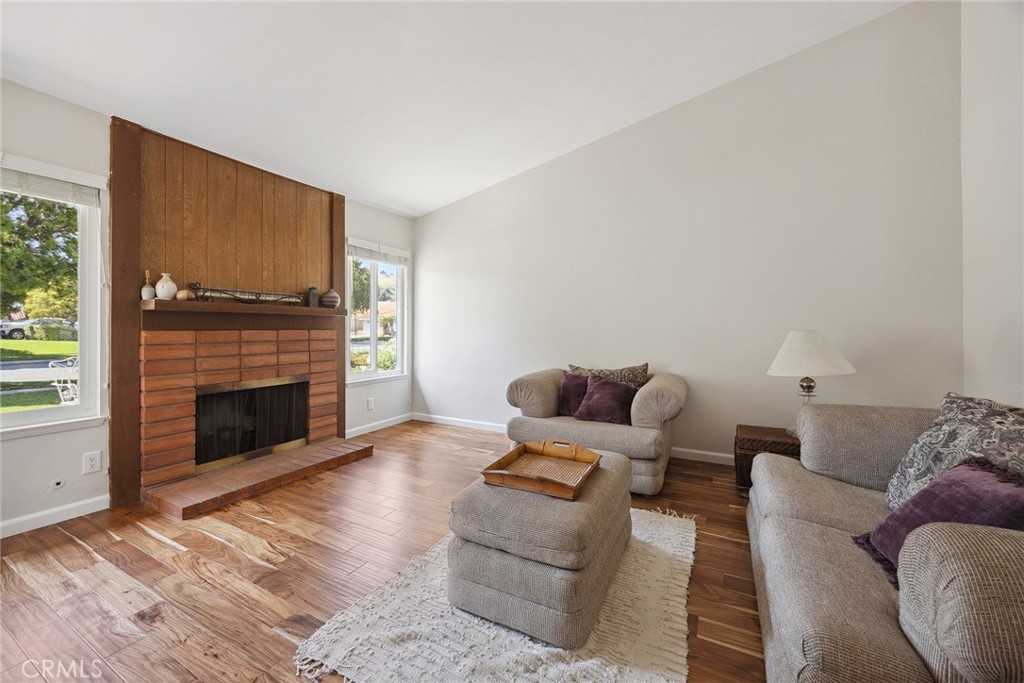 7614 E Woodsboro Avenue