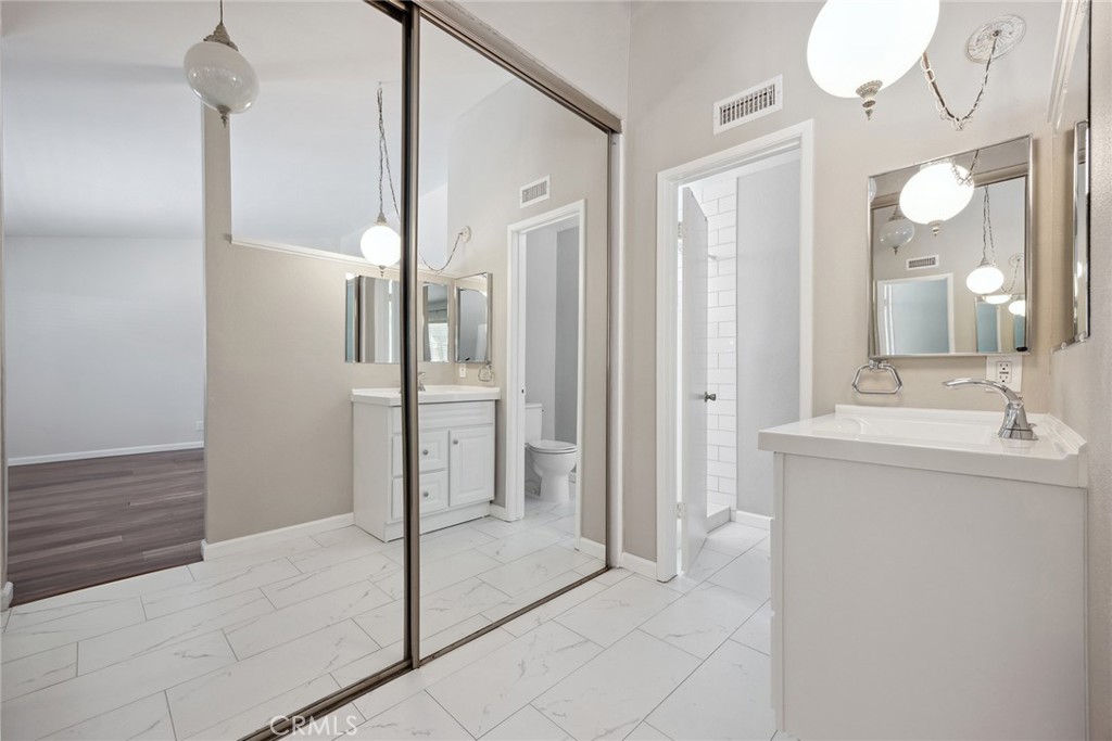 7614 E Woodsboro Avenue