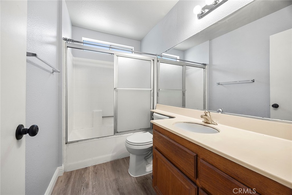 2548 Avenida Del Vista 101