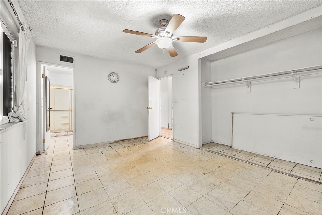 7939 Lake Knoll Drive