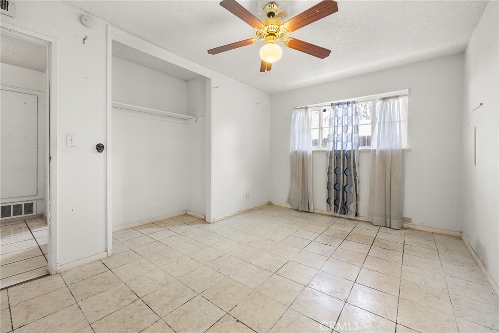 7939 Lake Knoll Drive