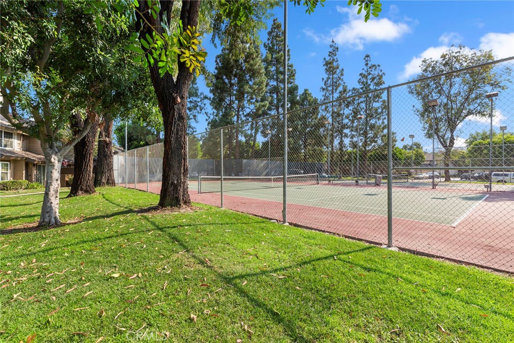 2398 S Willowbrook Lane 11