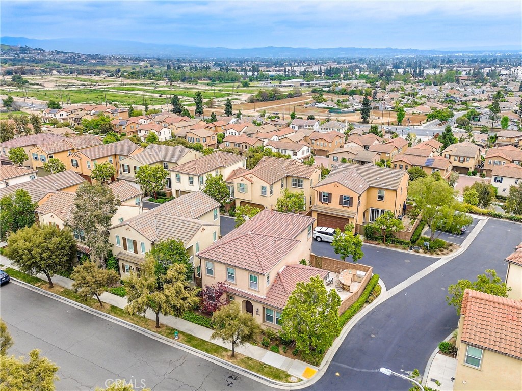 2962 E Walking Beam Place