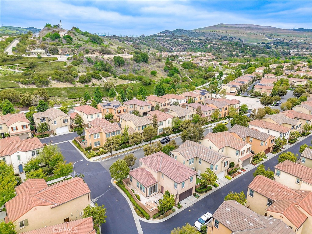 2962 E Walking Beam Place