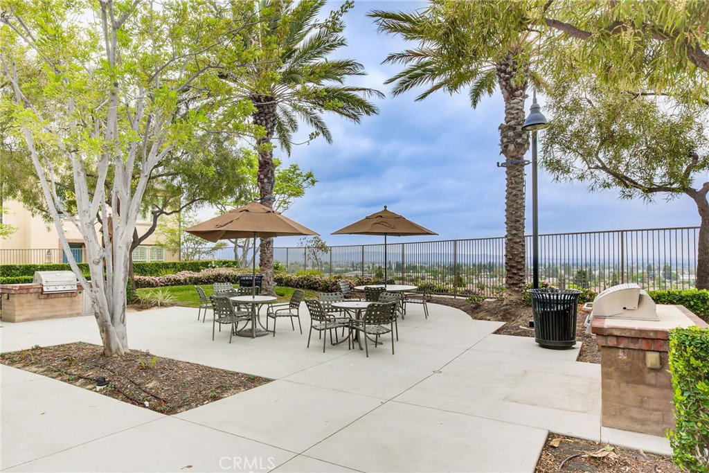 2962 E Walking Beam Place