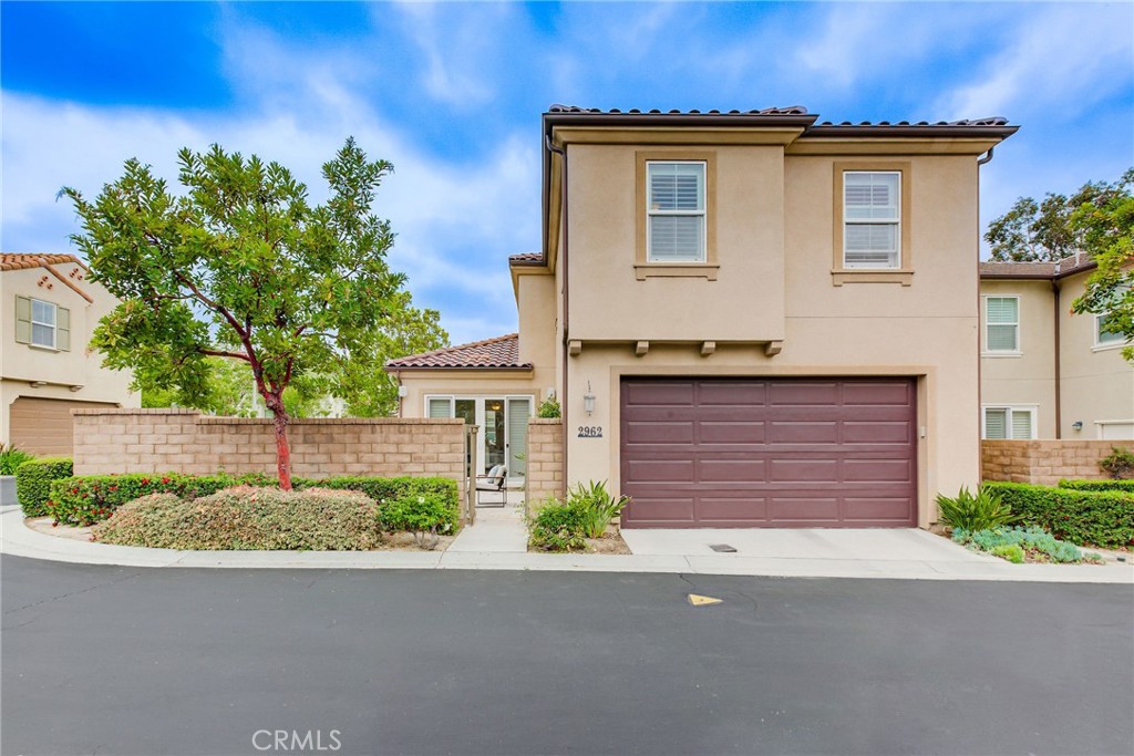 2962 E Walking Beam Place