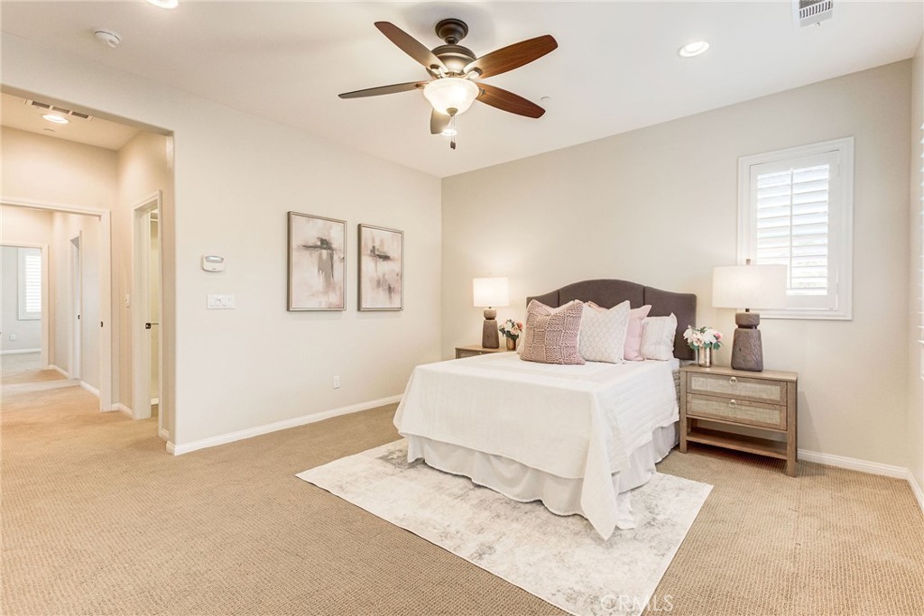 2962 E Walking Beam Place