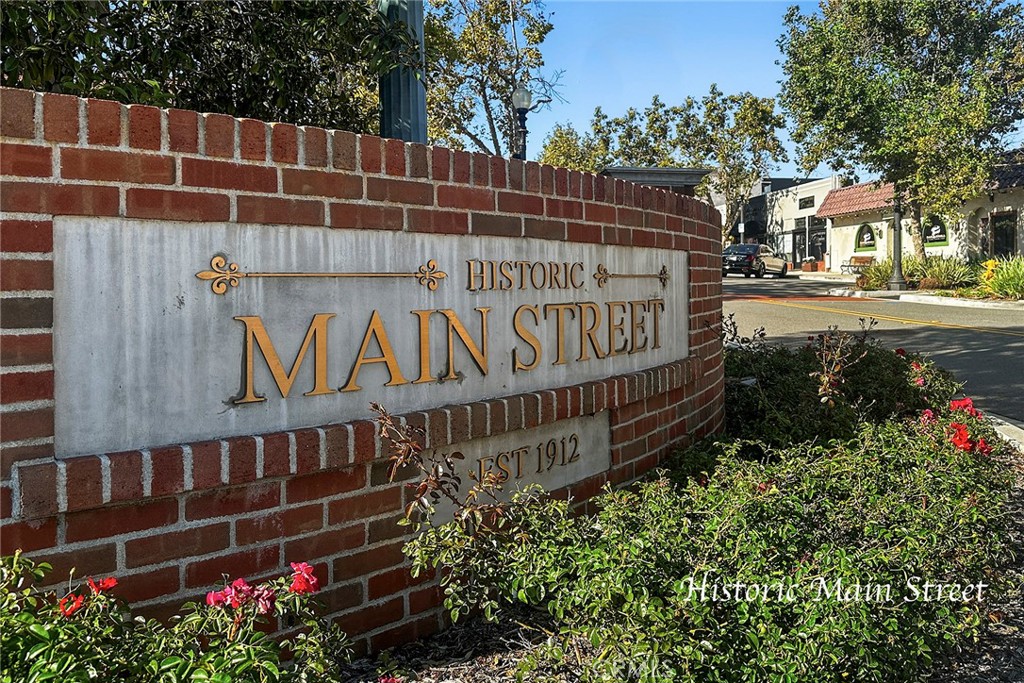 4692 Lakeview Avenue 8