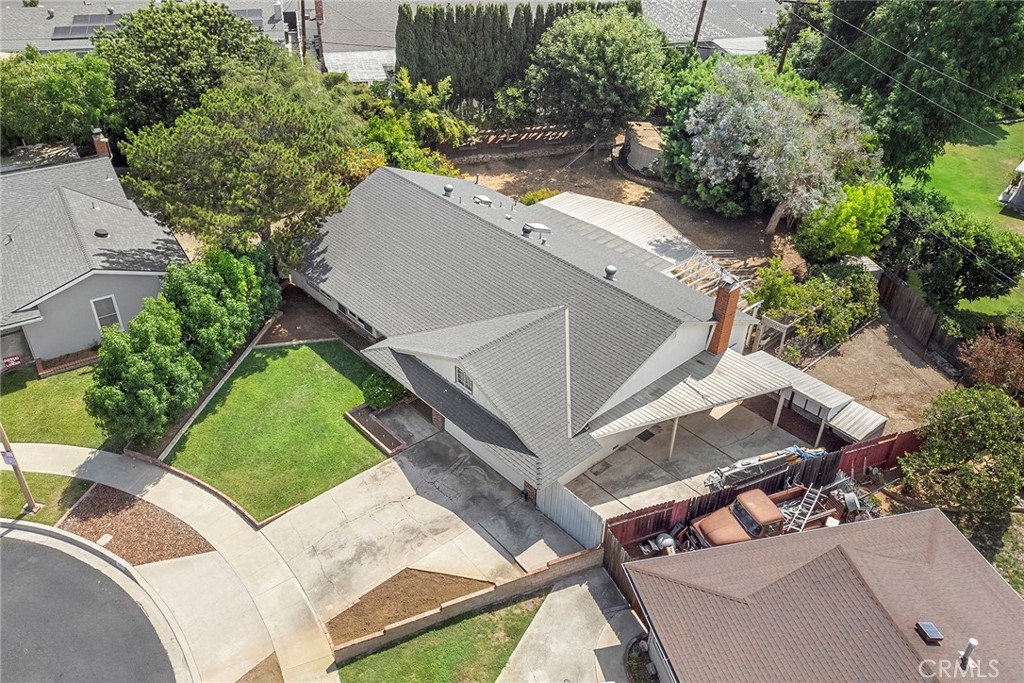 3948 E Lynnwood Avenue