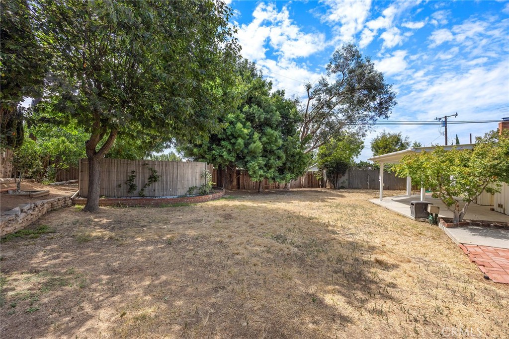 3948 E Lynnwood Avenue