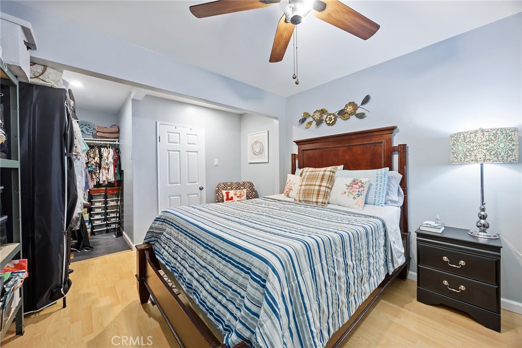 5017 W 118th Place