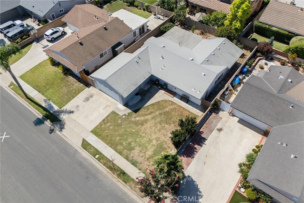 10421 Longden Street