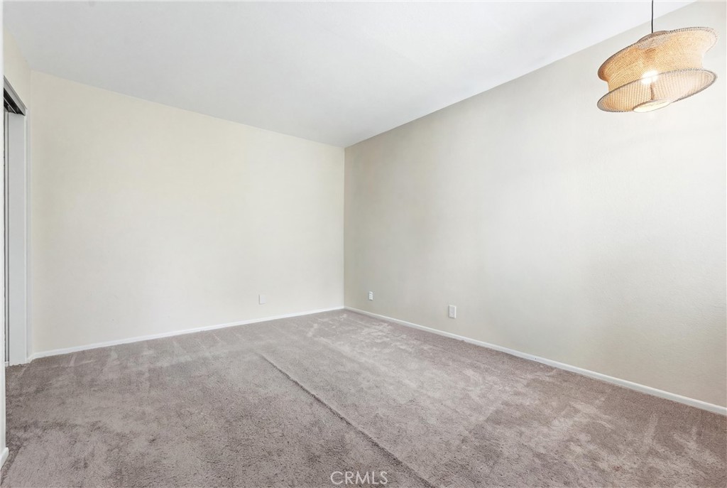 1 Oak Spring Ln 230