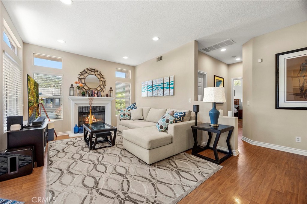 1382 S Country Glen Way