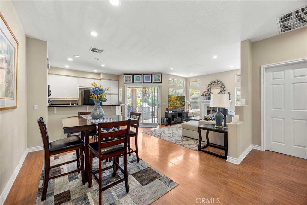 1382 S Country Glen Way