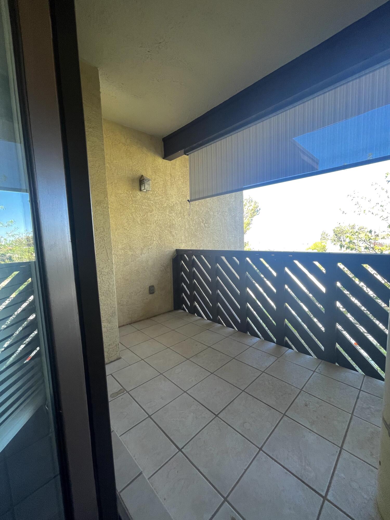 417 IRONDALE Drive, I