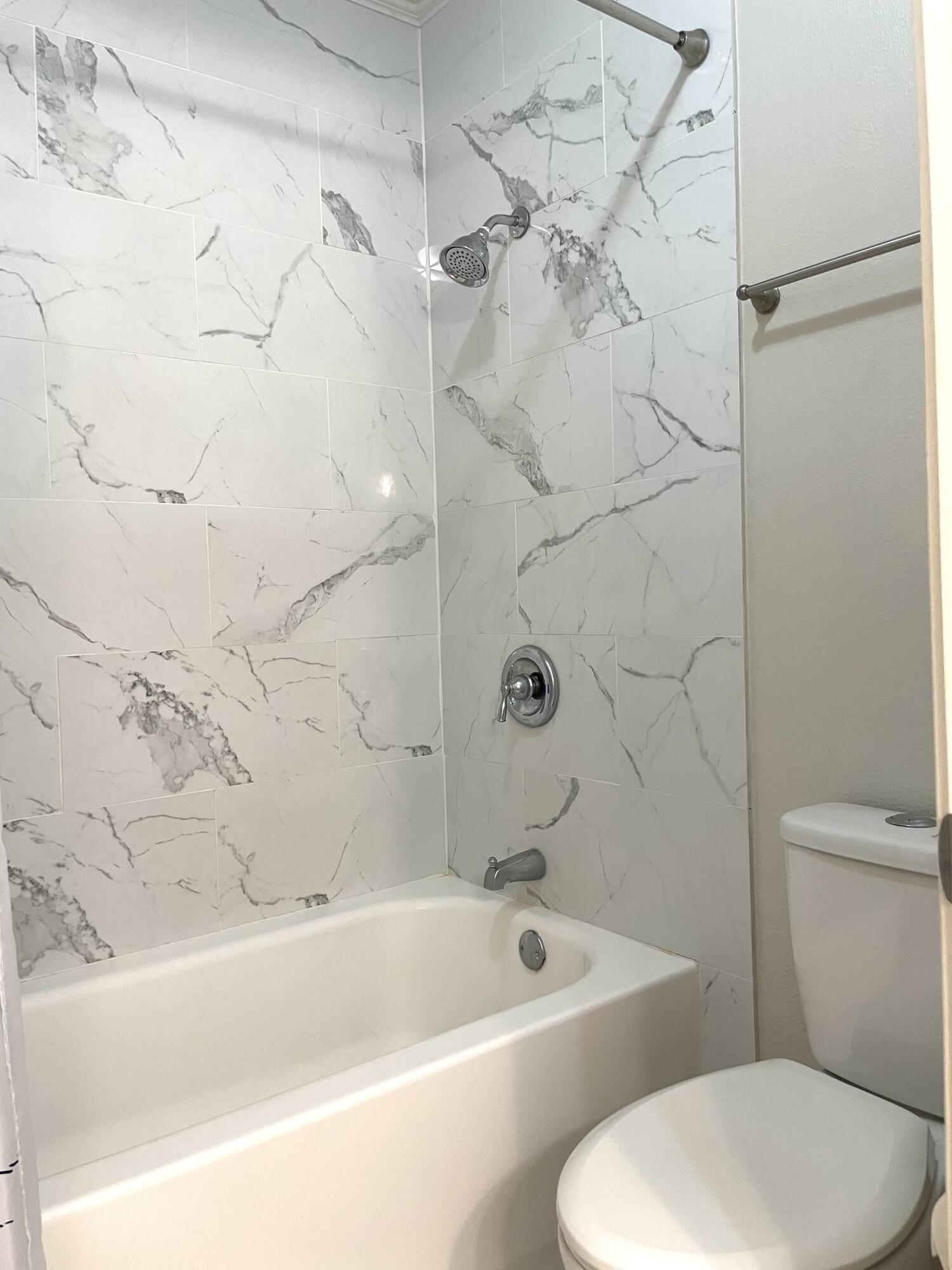 417 IRONDALE Drive, I