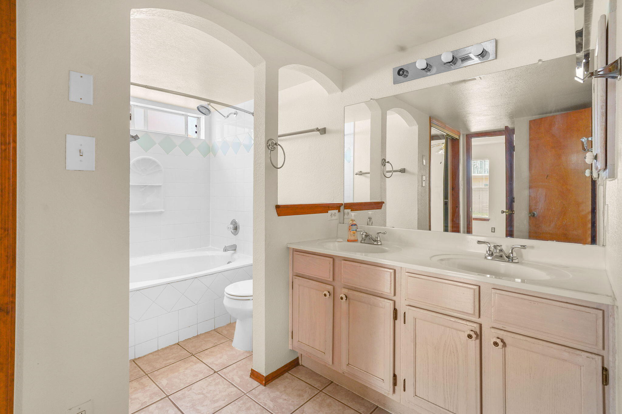 7991 NIGHT FALL Place