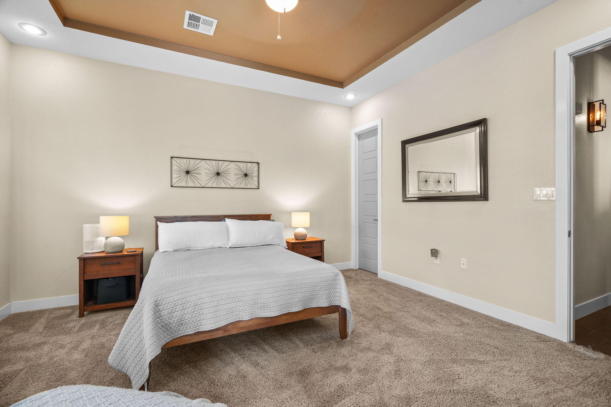 3183 AMISTOSO Street