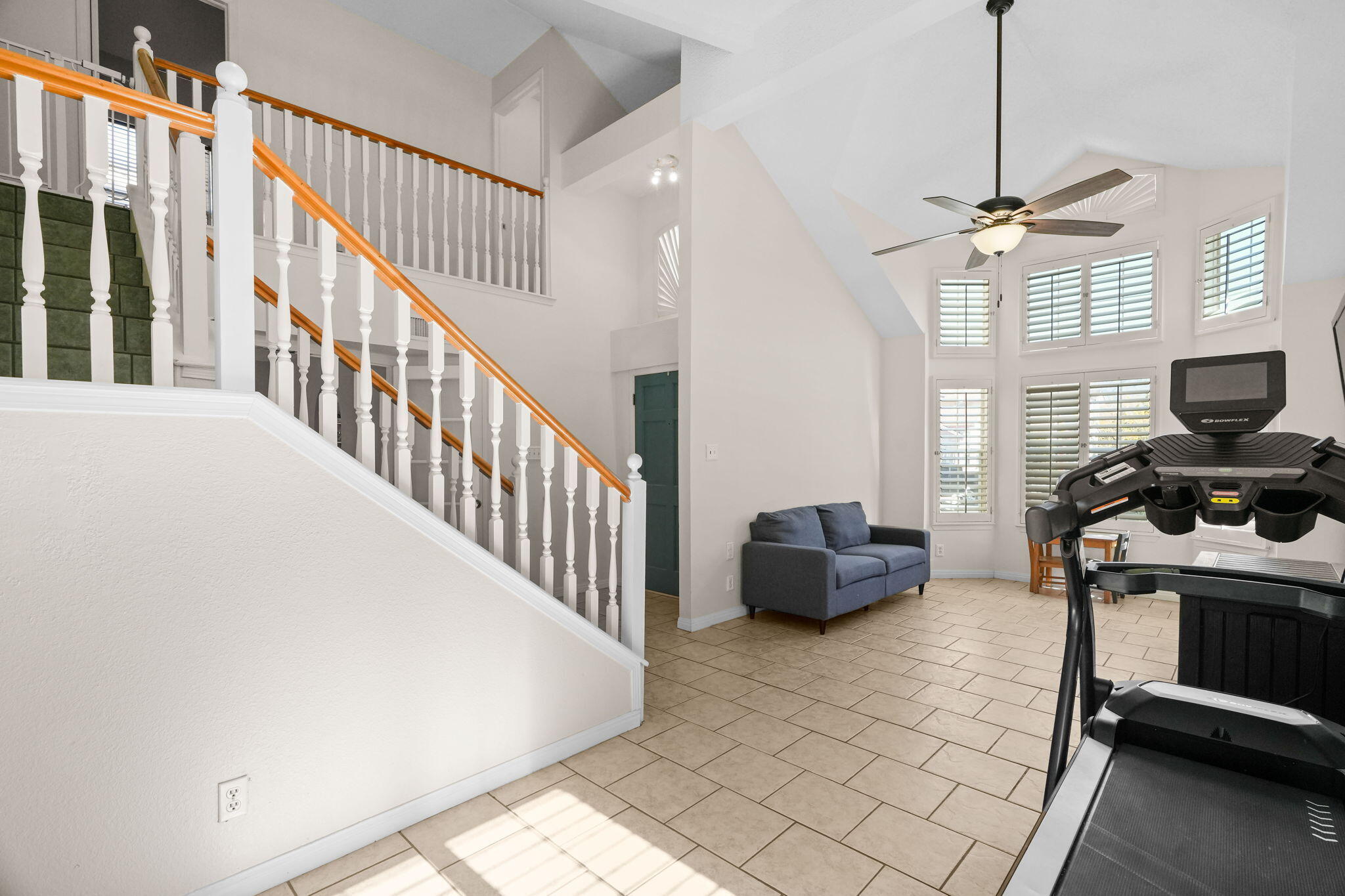 7812 Plaza Blanca Street