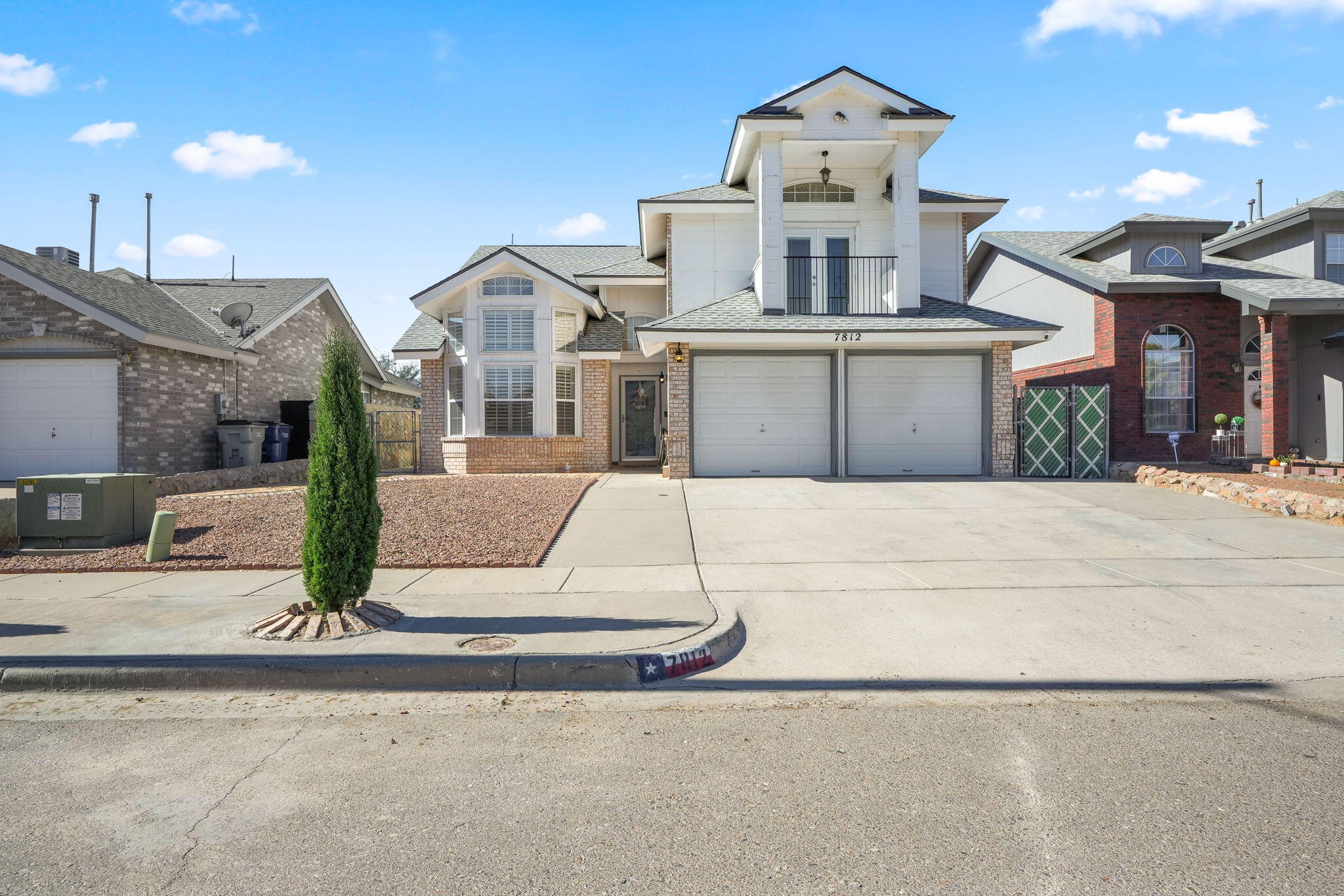 7812 Plaza Blanca Street