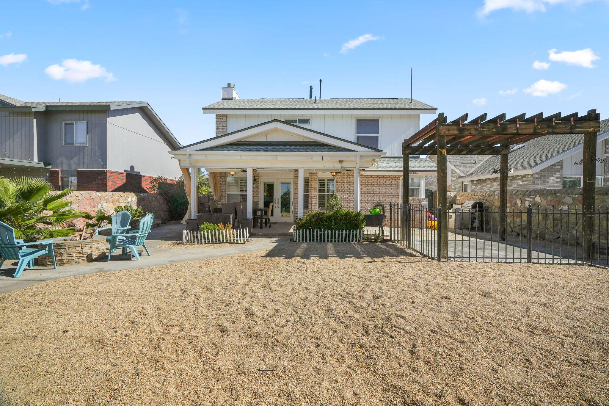 7812 Plaza Blanca Street