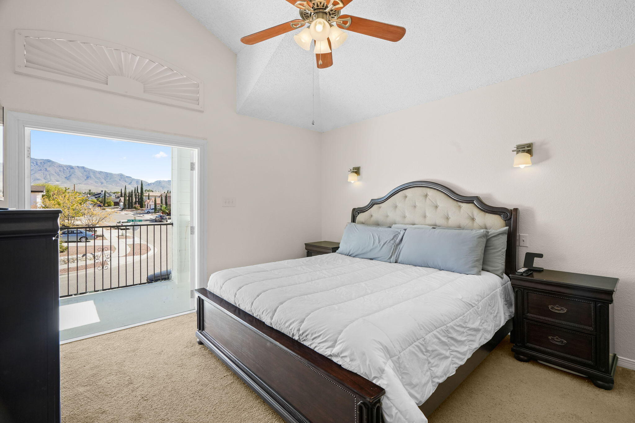 7812 Plaza Blanca Street