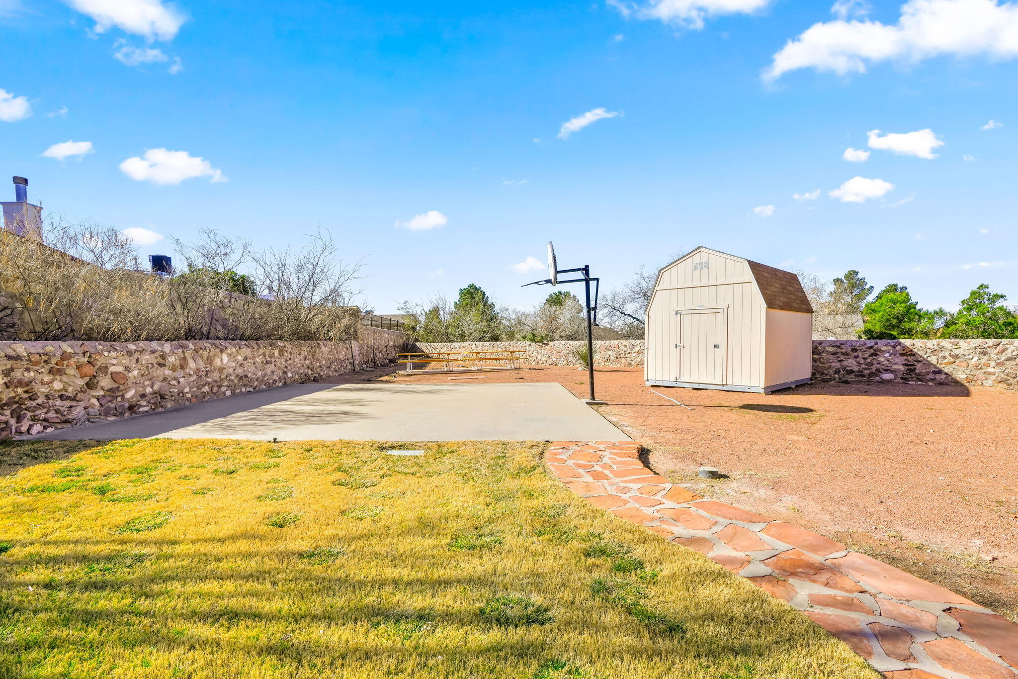 7276 Luz De Ciudad Court