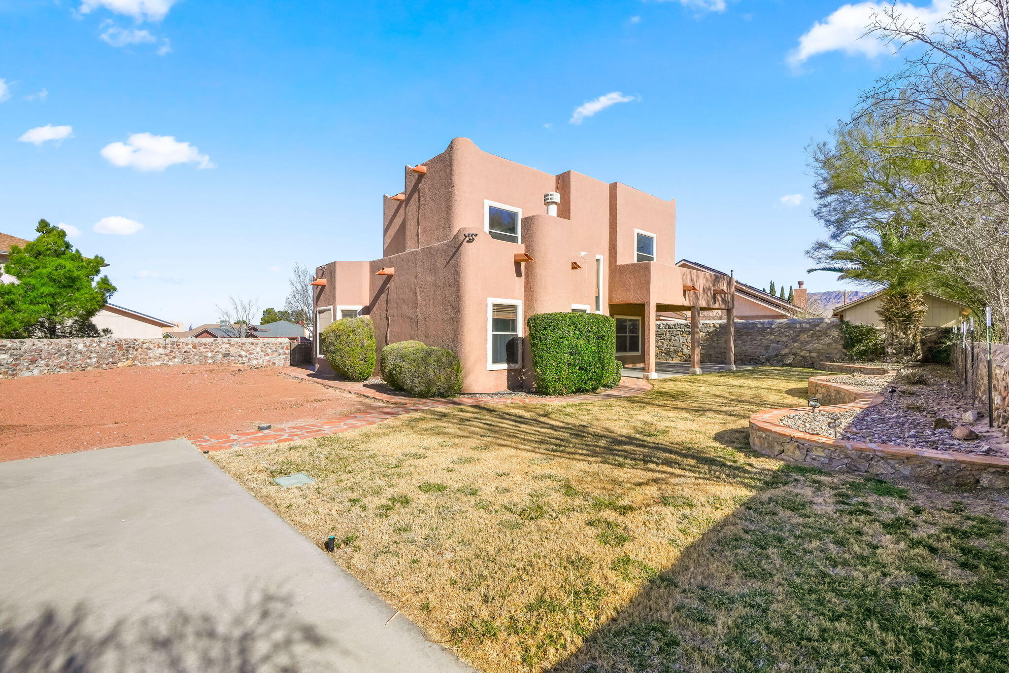 7276 Luz De Ciudad Court